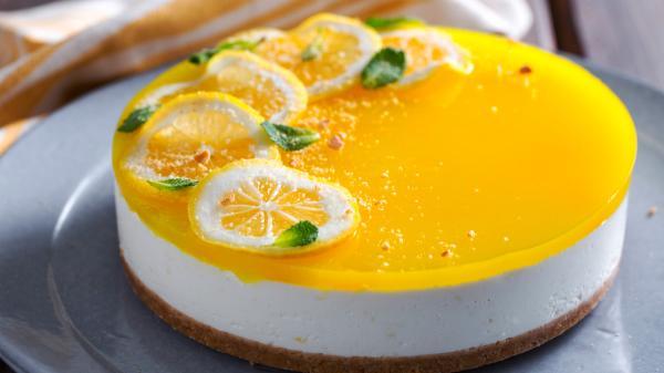 طرز تهیه چیز کیک لیمویی به سبک قنادی با تمام فوت وفن ها